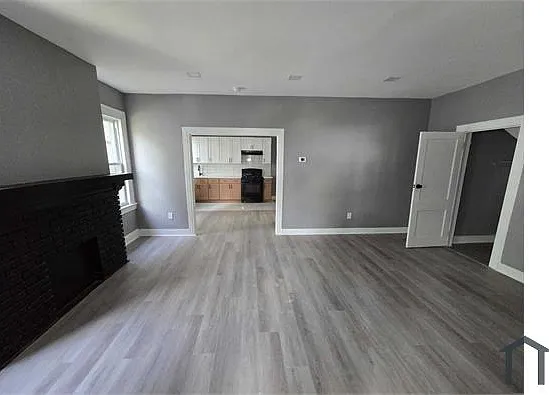 5 bed, $3,000 — Photo 1