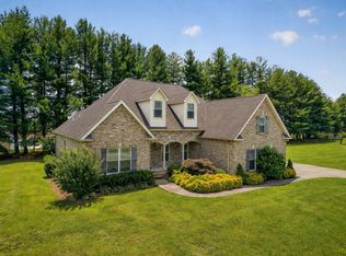 139 Chestnut Oak Ave, Smithville, TN 37166