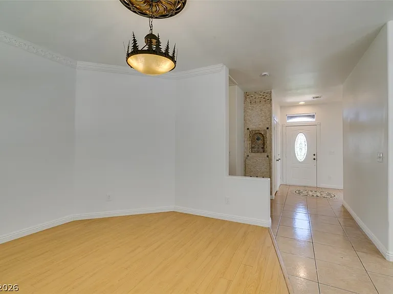 10513 Shanna Trellis Ave — Photo 14