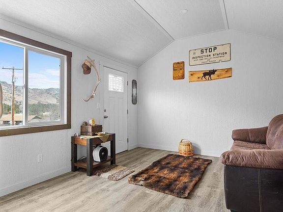 5th image of 59 W Rustic Rd