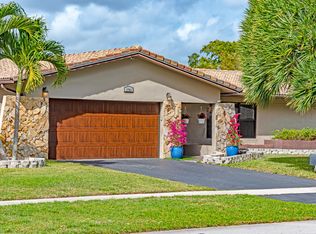 1701 SW 72nd Ave, Fort Lauderdale, FL 33317