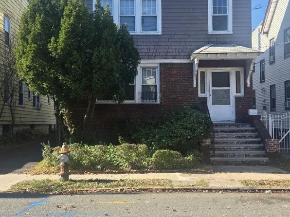 67 Stockman Pl, Irvington Twp., NJ 07111