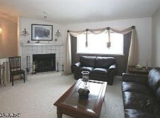 1000 Allison Cir, Anchorage, AK 99515