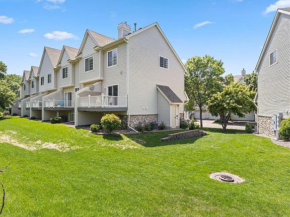 2nd image of 8828 Brunell Way