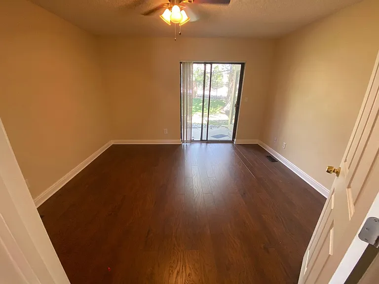 4120 Autumn Heights Dr #F — Photo 9