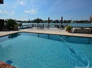 1520 Daytonia Rd, Miami Beach, FL 33141