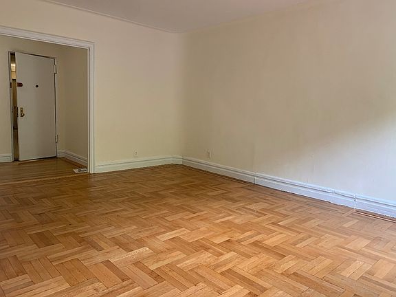 2nd image of 14430 35th Ave #D25