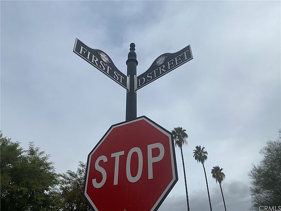 5th image of 102 S D St