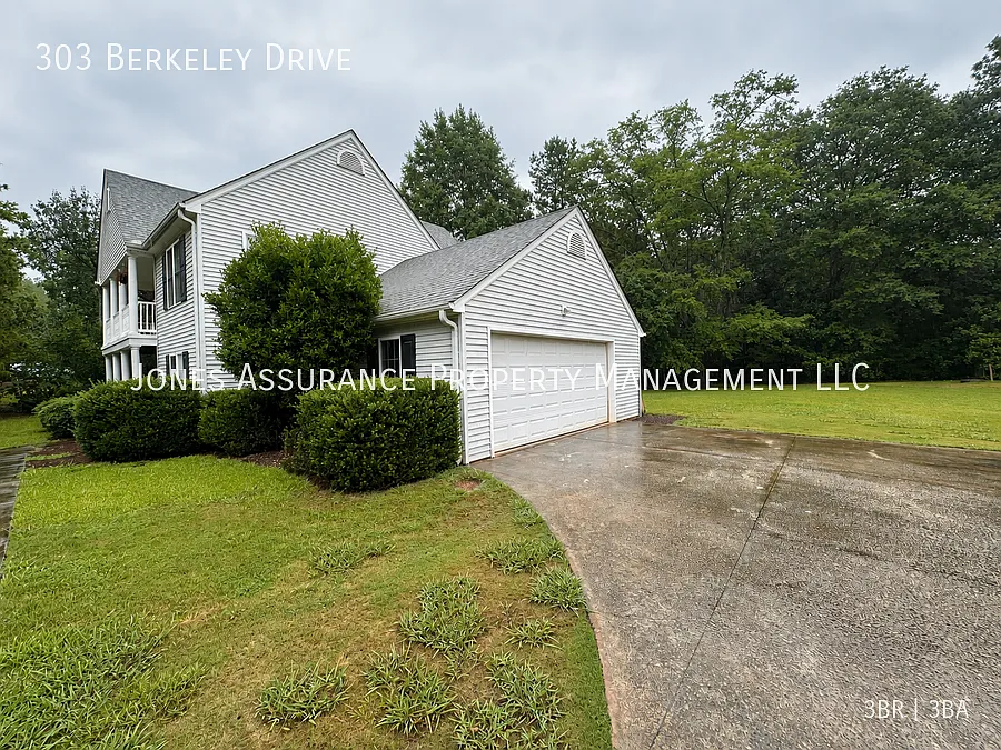 Spacious 3-Bedroom Home Near Clemson University — Photo 2