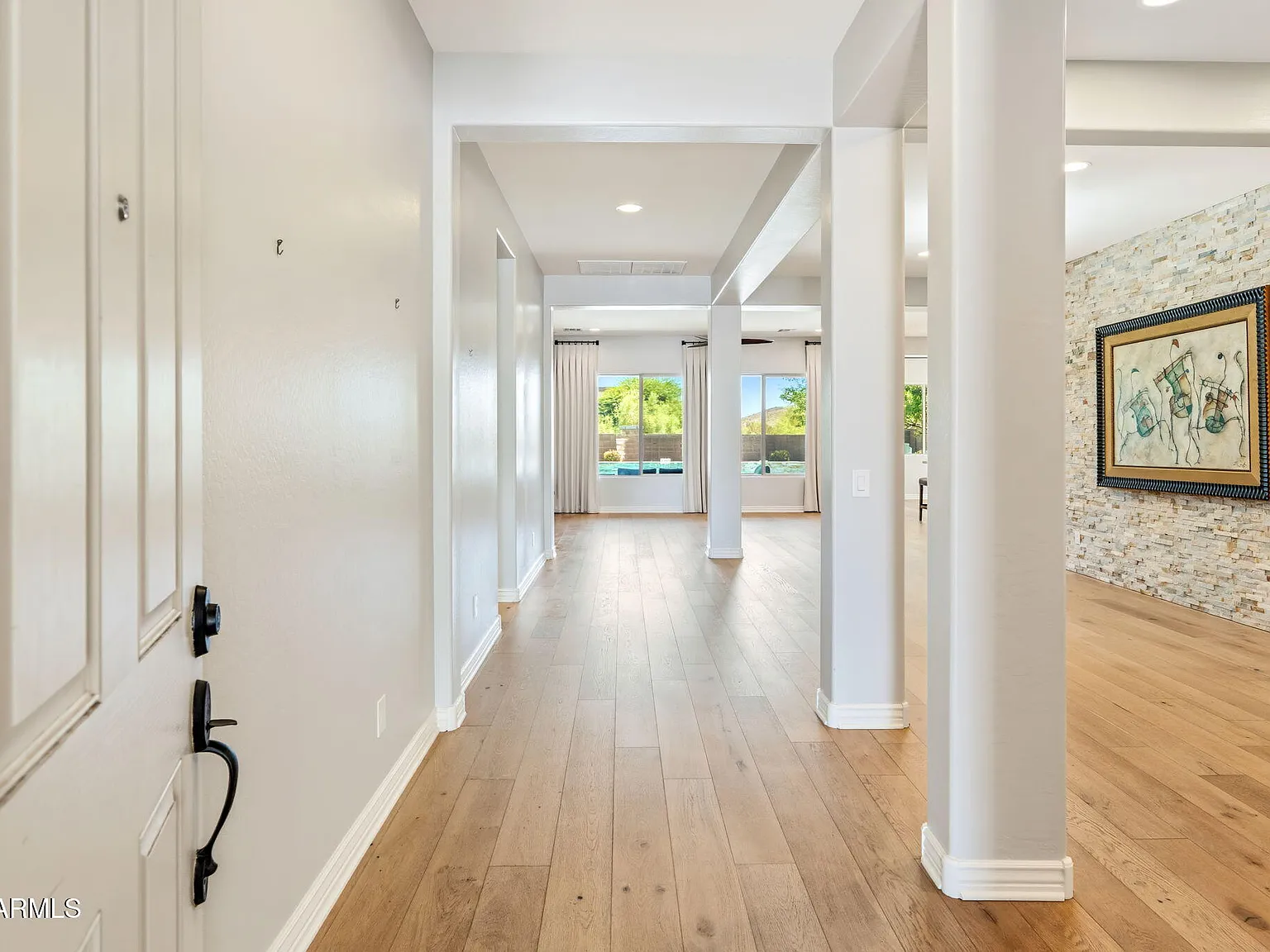 4 bed, 3.0 bath, 2469 sqft, $3,650 — Photo 3