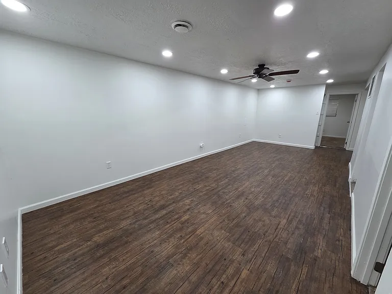 7941 S 3620 W — Photo 27