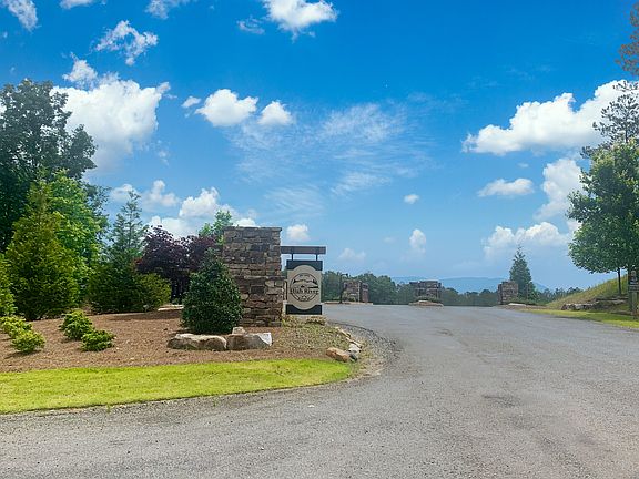 2nd image of 276 Riverview Dr