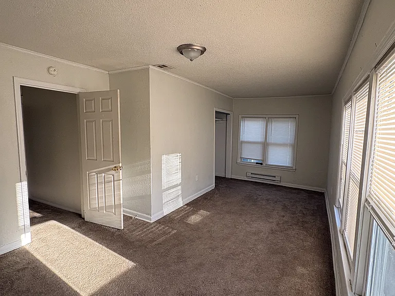 4202 Pearl St — Photo 37