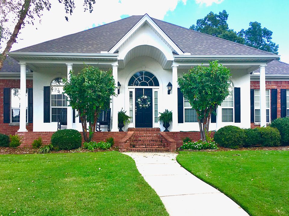 1st image of 1700 Wellington Woods Dr