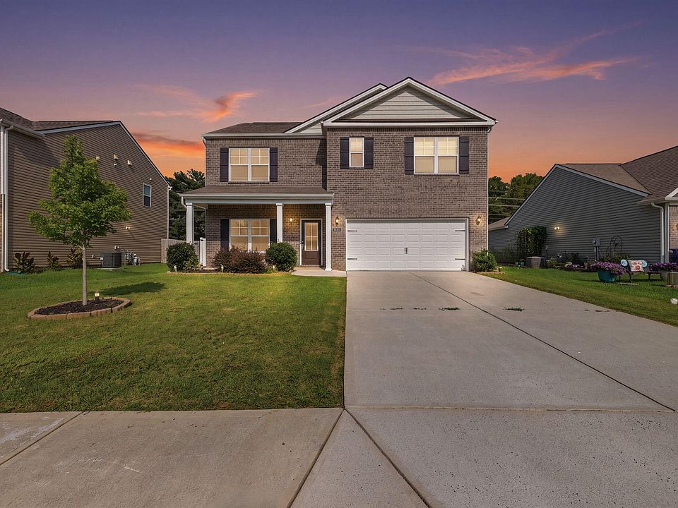 1st image of 3297 Ridge Side Dr