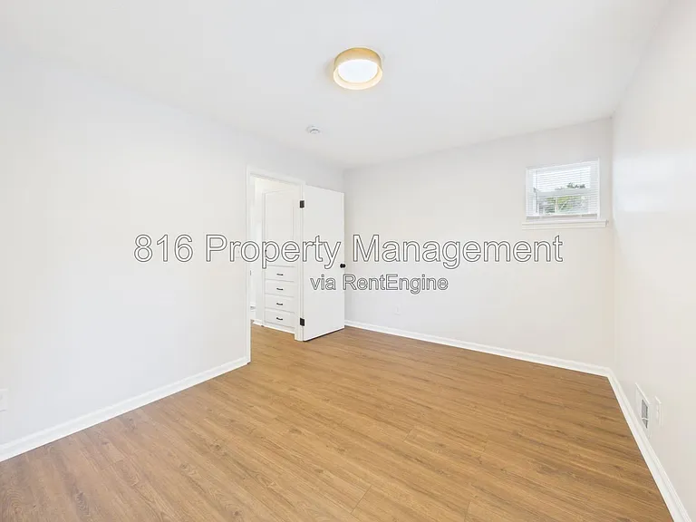 7030 Ewing Ave #7028 — Photo 15