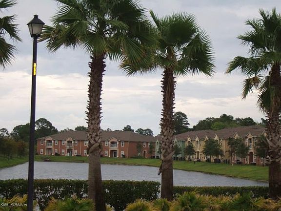 2nd image of 13827 Herons Landing Way APT 4