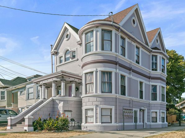 3900 Santa Rita St #4