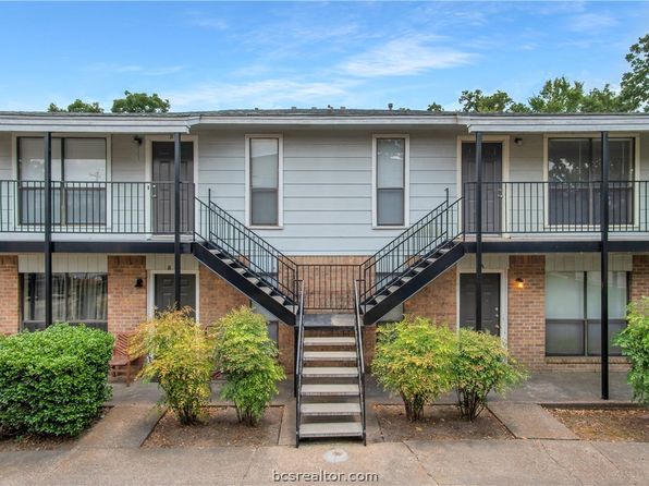 2403 Pedernales Dr APT C