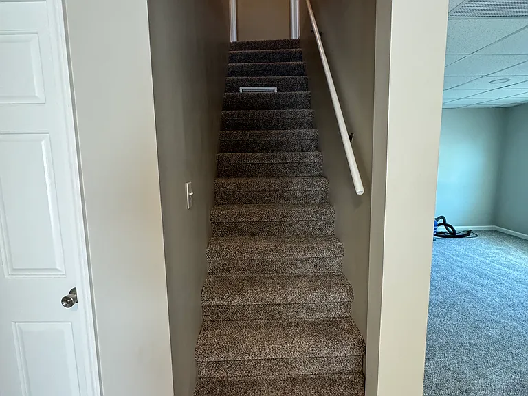 210 Santee Ave — Photo 12