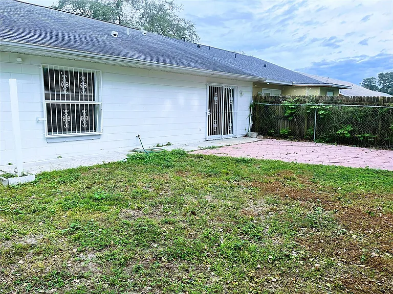 7122 Blue Earth Ct — Photo 8