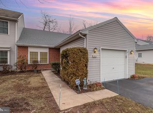 1059 Pond Ridge Dr, Harrisburg, PA 17111