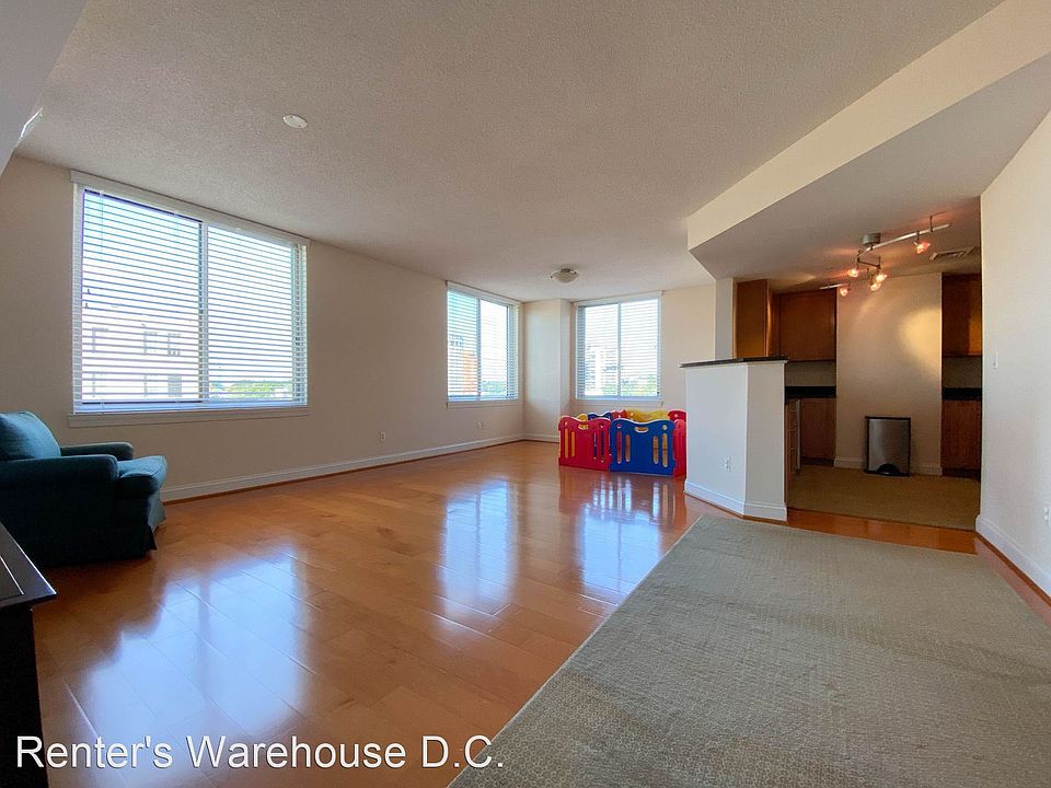 1st image of 1020 N Highland St Unit 416