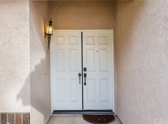 2nd image of 929 Yardley Way