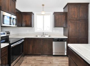 600 Hickory St SW, Isanti, MN 55040