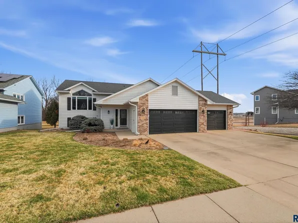 5316 E 28th St, Sioux Falls, SD 57110