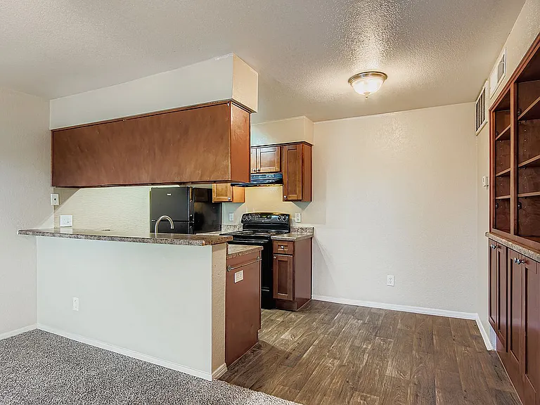Rise Mountain Ridge — Photo 37