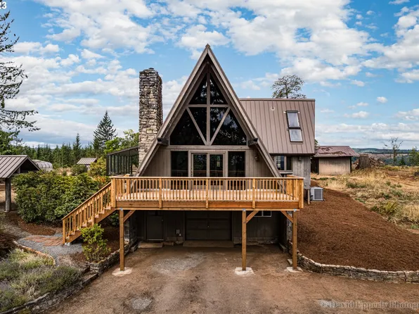 32335 Old Bunker Hill Rd, Saint Helens, OR 97051