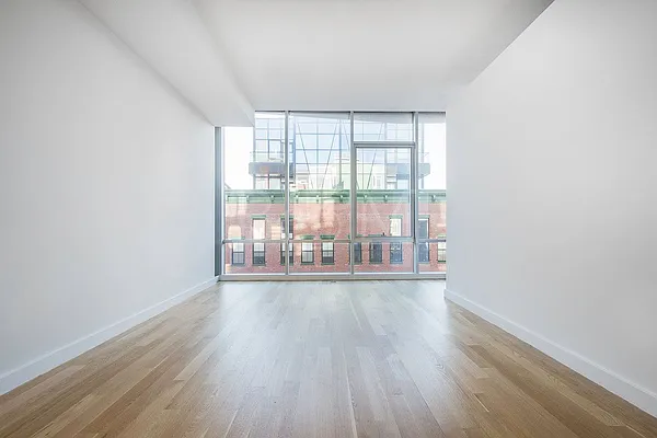 Rented by Brick&Mortar | media 44