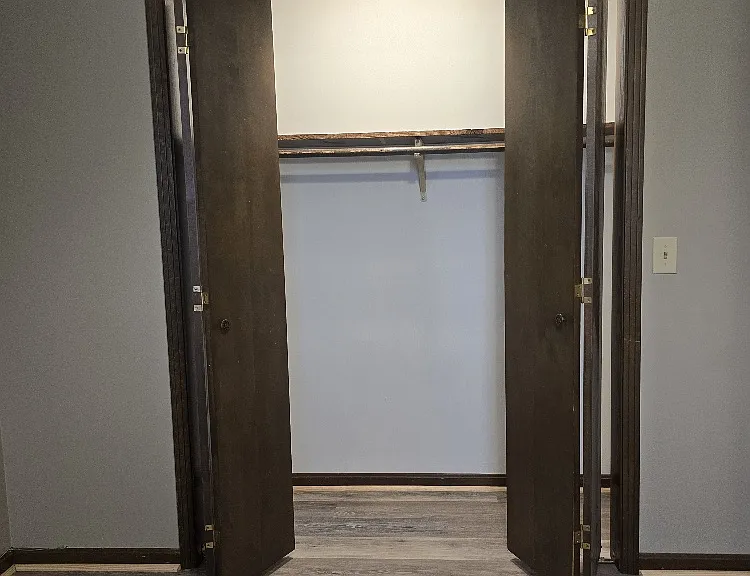 112 N 13th St #3 — Photo 10
