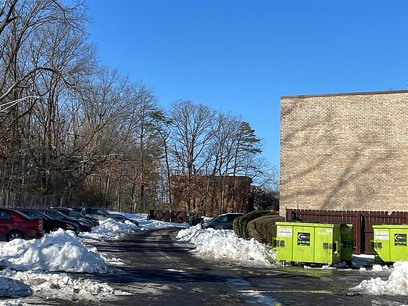 5th image of 8649 Greenbelt Rd APT 201