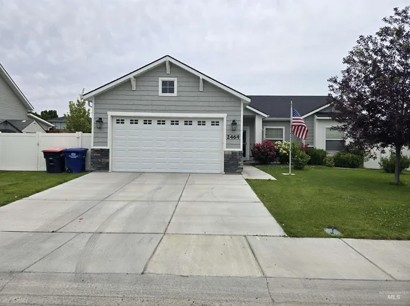 2464 Village St, Twin Falls, ID 83301