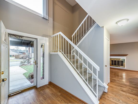 5th image of 8111 Oriole Dr