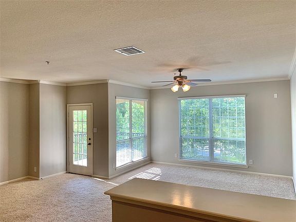 4th image of 6607 Lake Woodlands Dr APT 332