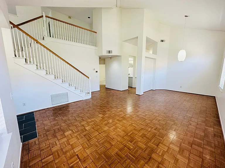 26253 King Edwards Dr — Photo 7