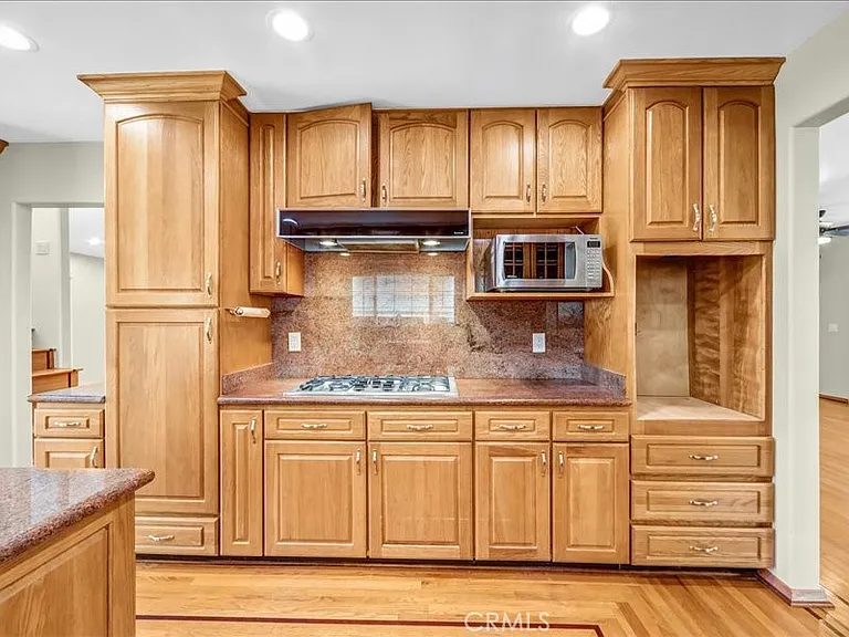 1315 W Valleyheart Dr — Photo 14
