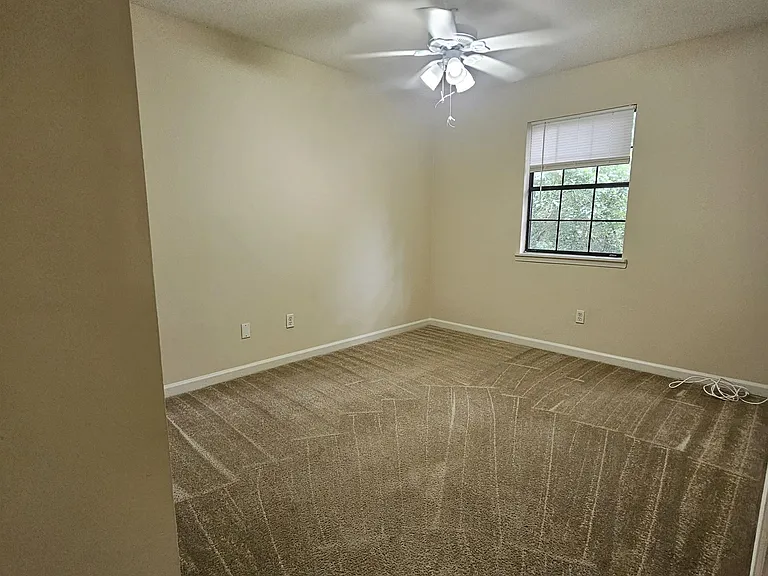 3701 Donovan Dr #A — Photo 37