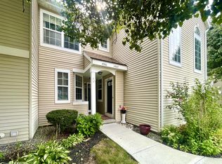 4306 Foxwood Dr S, Clifton Park, NY 12065