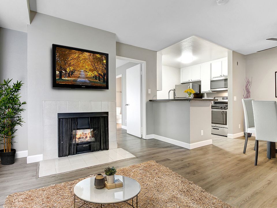 1st image of 14440 Dickens St APT 111