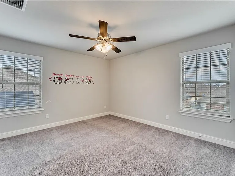 582 Quartz Way — Photo 14