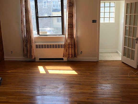 4th image of 6443 Malvern Ave Floor 1