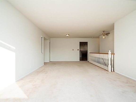 5th image of 12466 231b St