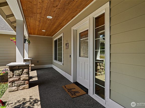 5th image of 5211 292nd Street E