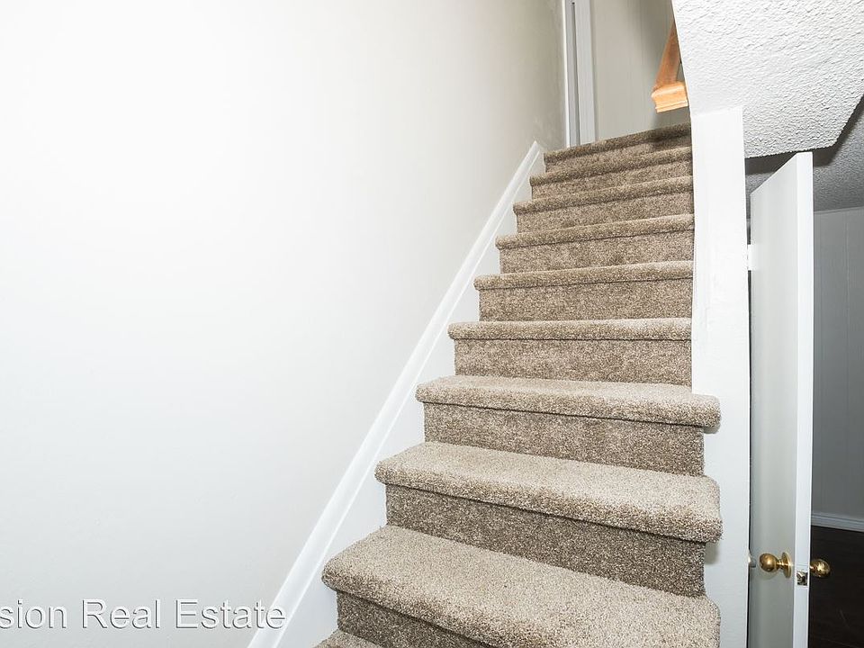 1st image of 1494 W Lancelot Dr Unit F