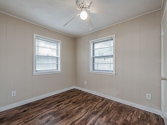3rd image of 302 Bolton Ave