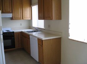 555 Grand Ave, South San Francisco, CA